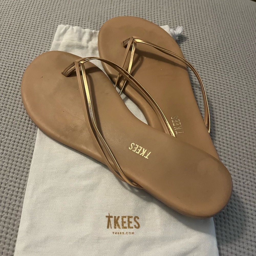 TKEES Flip Flop Sandals size 10